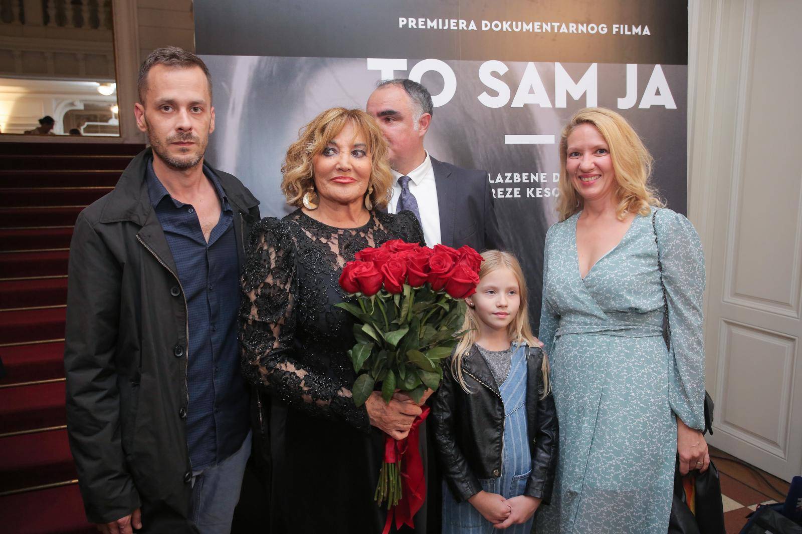 Zagreb: Premijera dokumentarnog filma "To sam ja" o pjevaÄici Terezi Kesoviji