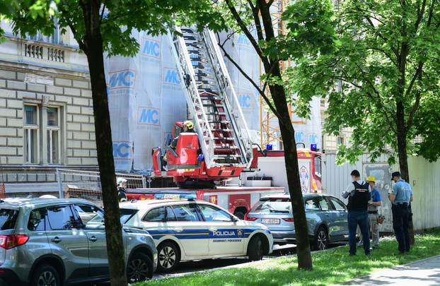 Zagreb: Prilikom radova na zgradi na Zrinjevcu radnik je ozlijeđen u eksploziji