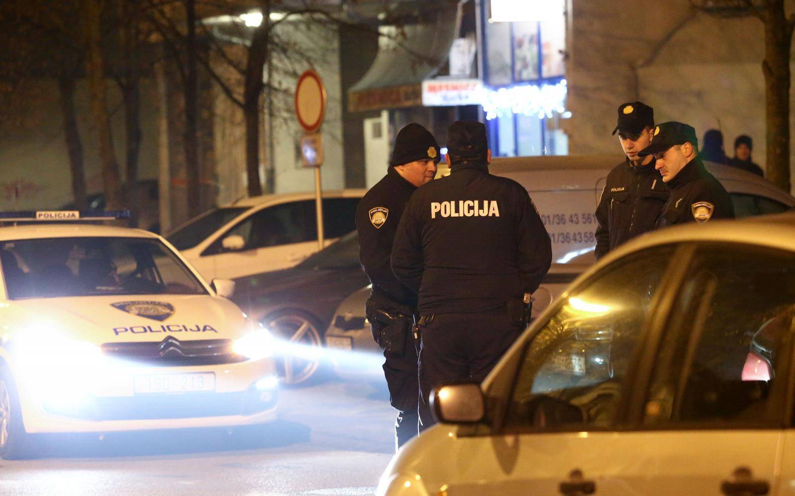 Upucali muškarca u Zagrebu, ogradili taksi: 'Jeste ga digli?'