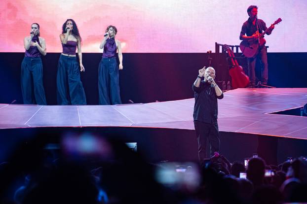 Zagreb: Eros Ramazzotti nastupio u Areni Zagreb