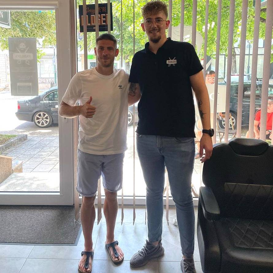 Frizer Paulo iz Imotskog: 'Šišao sam prijatelja na litici iznad Modrog jezera, bilo je odlično'