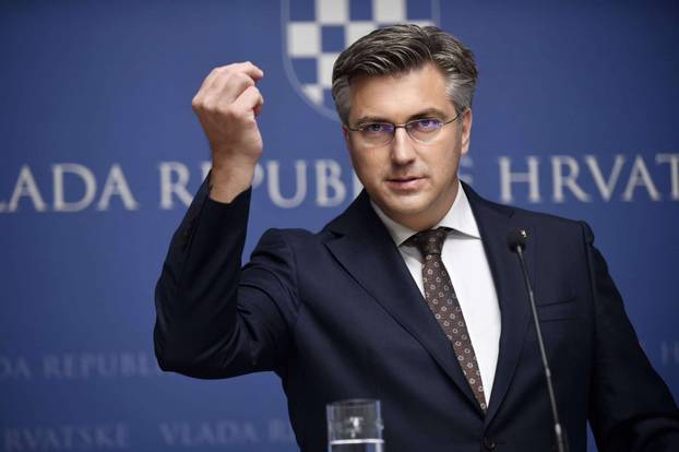 FOTO Ovako bi naše političarke i političari izgledali da ih Marko Grubnić provuče kroz filtere