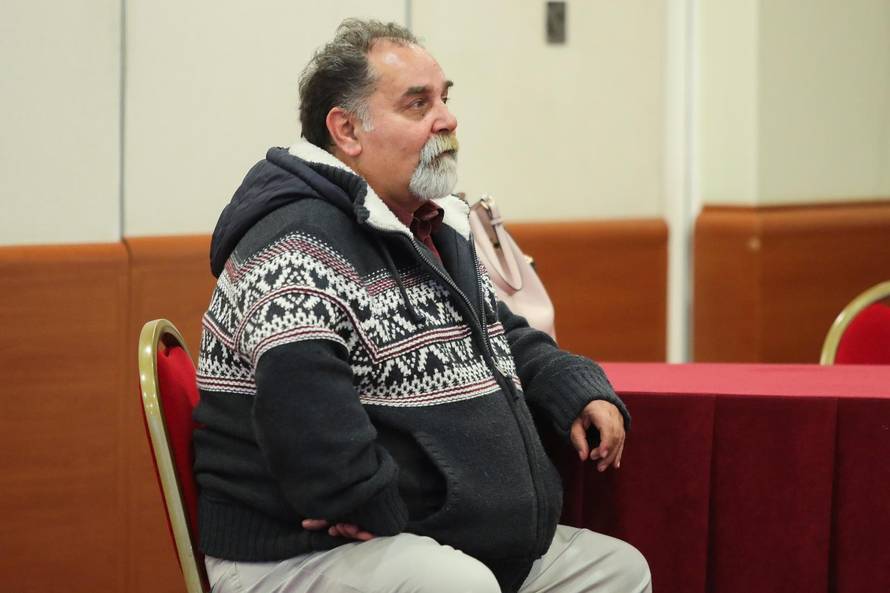 'Promjene su nužne u ovoj napaćenoj i opljačkanoj zemlji'