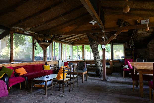 &Scaron;arengrad: Kapetanova ku&cacute;a vlasnice Dine Juri&ccaron;i&cacute; na obali Dunava