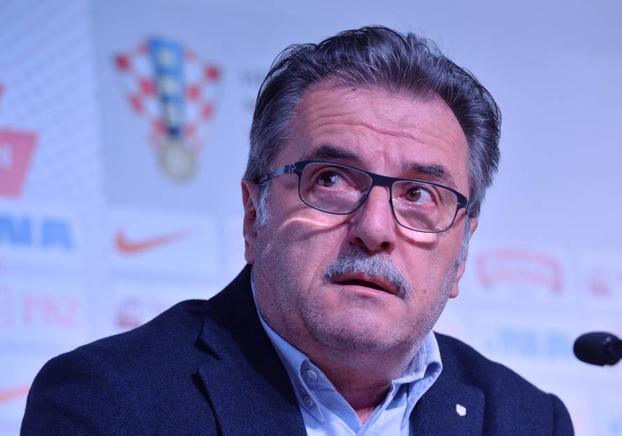 Čačić: Olić će igrati u Osijeku, on je zaslužio pravi oproštaj