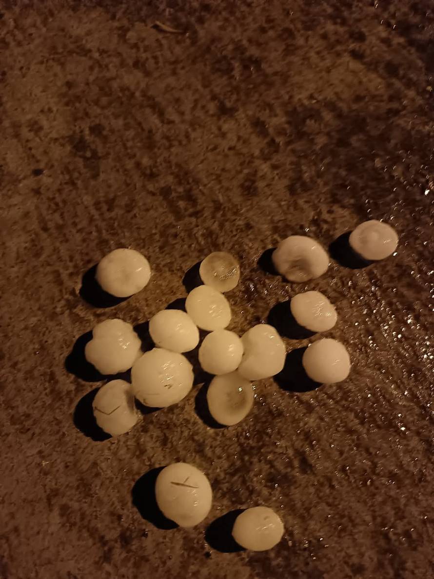 Oluja sinoć potopila Slavoniju! Evo kakvo će danas biti vrijeme