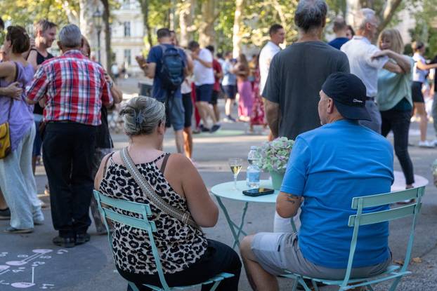 Zagreb: Tango na zrinjevackom plesnjaku