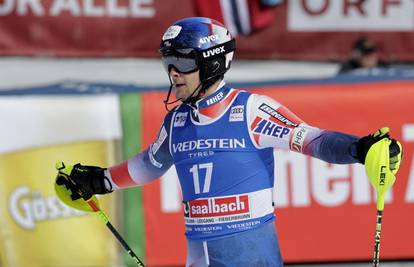 Kolega 18. u zadnjem slalomu, Feller uzeo mali Kristalni globus