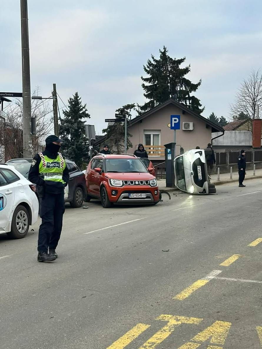 VIDEO Sudar dva auta kod Rebra, nastala velika gužva