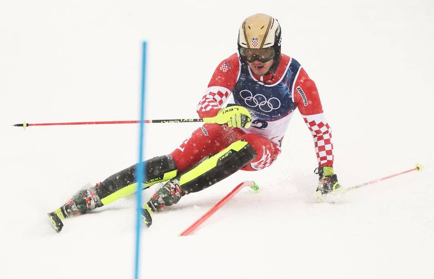 Alpine Skiing - Men's Slalom Run 1