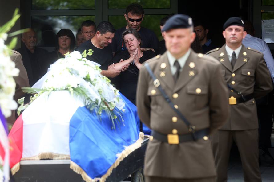 'Konačno će pronaći svoj mir. Naša kalvarija sad je završila'