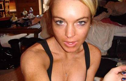 Lindsay Lohan je nezasitna u krevetu i ovisna o seksu