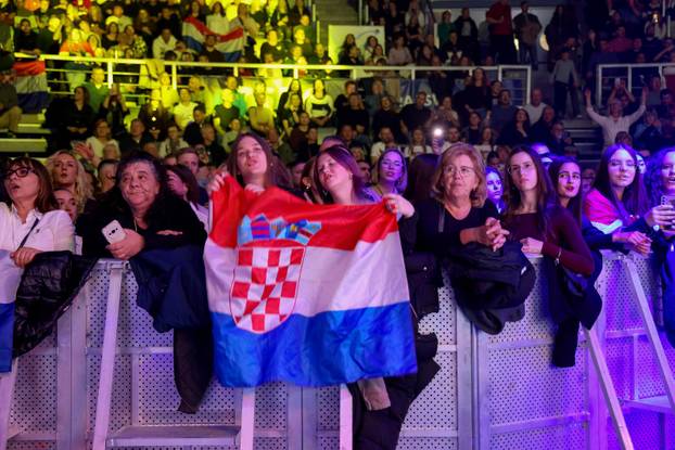 Zadar: Održan domoljubni koncert "Domu mom" na Višnjiku