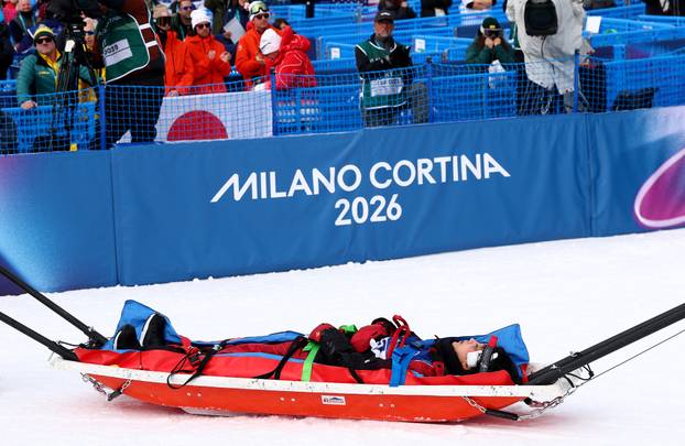 Snowboard - Women's Snowboard Halfpipe Qualification