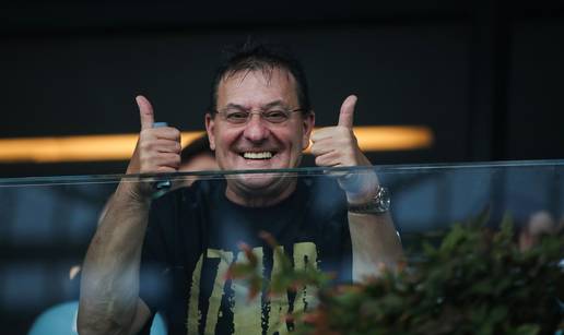 Foley je ozbiljniji od prija&scaron;njih kupaca, ali prodaja je daleko