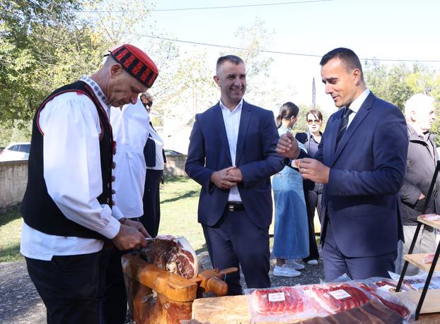 Pakovo Selo: Sve?ano obilježavanje Svjetskog dana seoskih žena