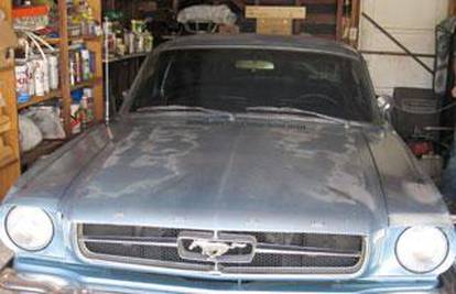 Policija pronašla ukradeni Mustang nakon 37 godina