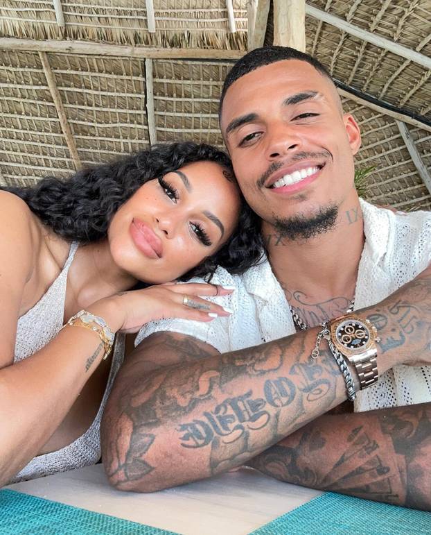 FOTO Bujna Belgijka ostavila je 'zločestog dečka' nogometa pa poručila: 'Možemo biti prijatelji'