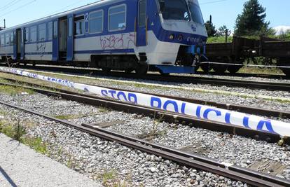 Zagreb: Na muškarca (26) je naletio vlak i teško ga ozlijedio