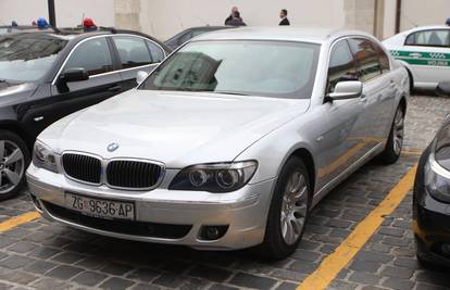 HDZ još uvijek nije vratio skupi BMW proizvođaču