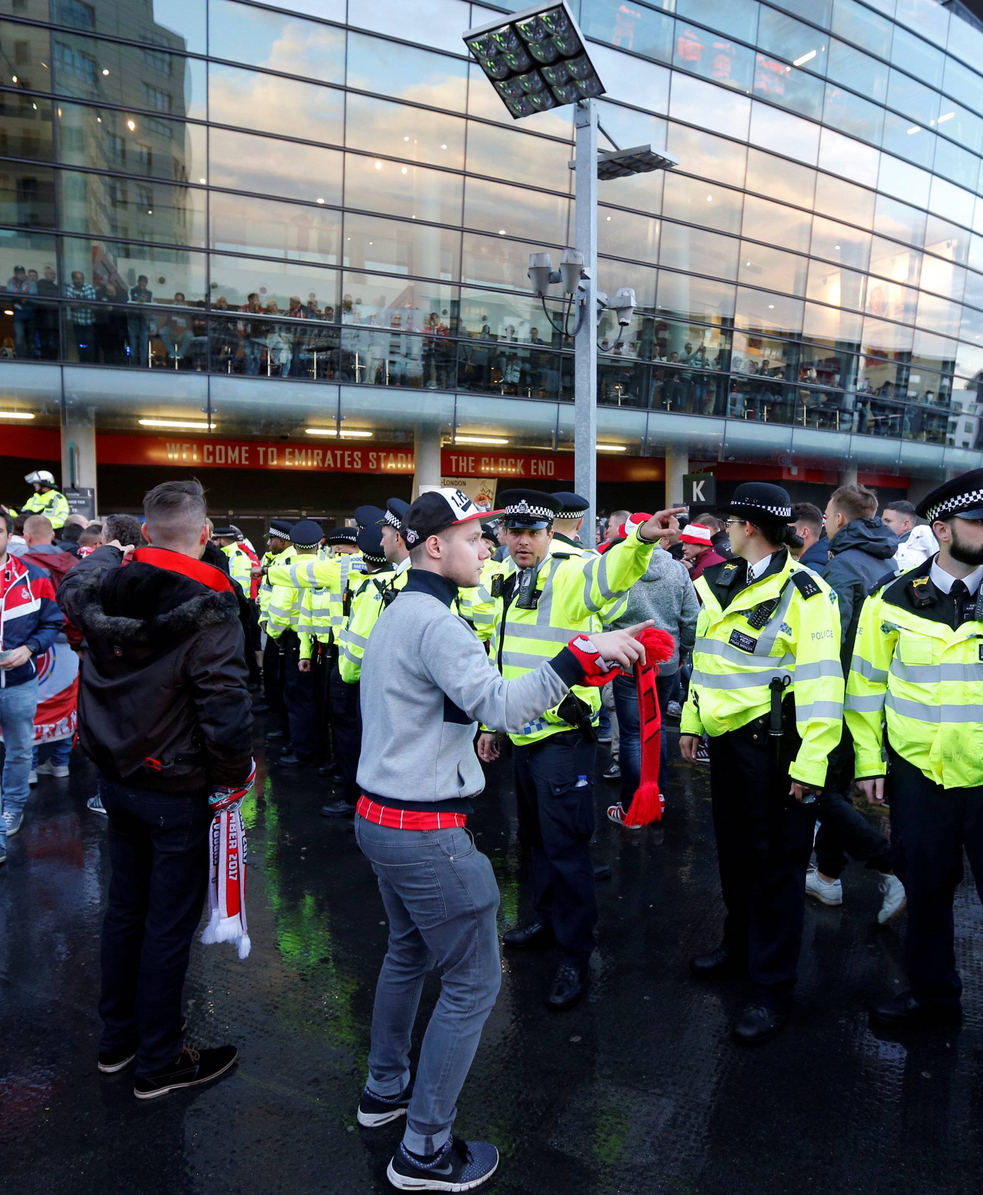 Europa League - Arsenal vs 1. FC Koln