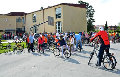Uvodi se biciklistička škola: Učenici će morati položiti ispit