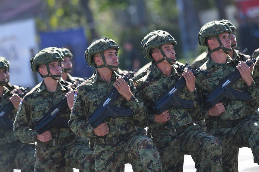 Beograd: Vojna parada "Snaga jedinstva" na kojoj je sudjelovalo oko deset tisuca pripadnika