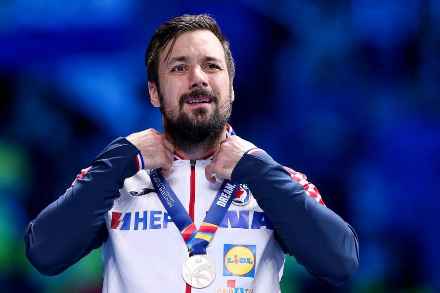 Stockholm: Rukometaši Hrvatske nakon borbe u finalu okrunjeni srebrnim medaljama