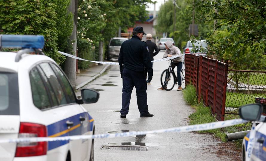 Ubio je ženu dok su mala djeca spavala, a onda pucao i u sebe