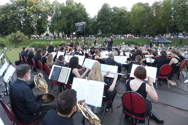 Karlovac: Klasika u parku Glazbene skole