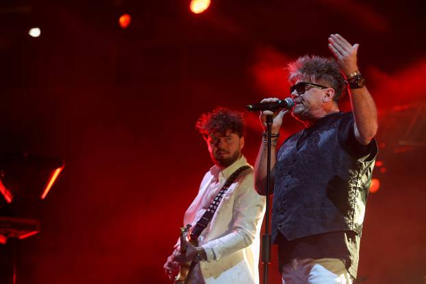 Zagreb: Koncert Crvene jabuke u Areni Zagreb