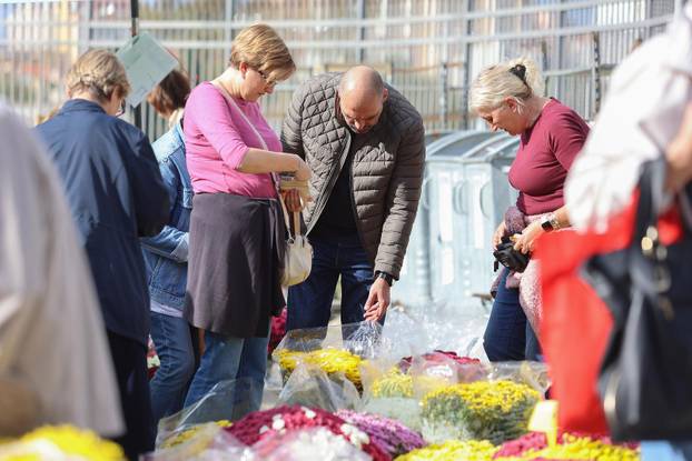 Split: Blagdan Svih svetih i Dušni dan na Lovrincu