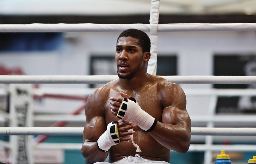 Anthony Joshua training
