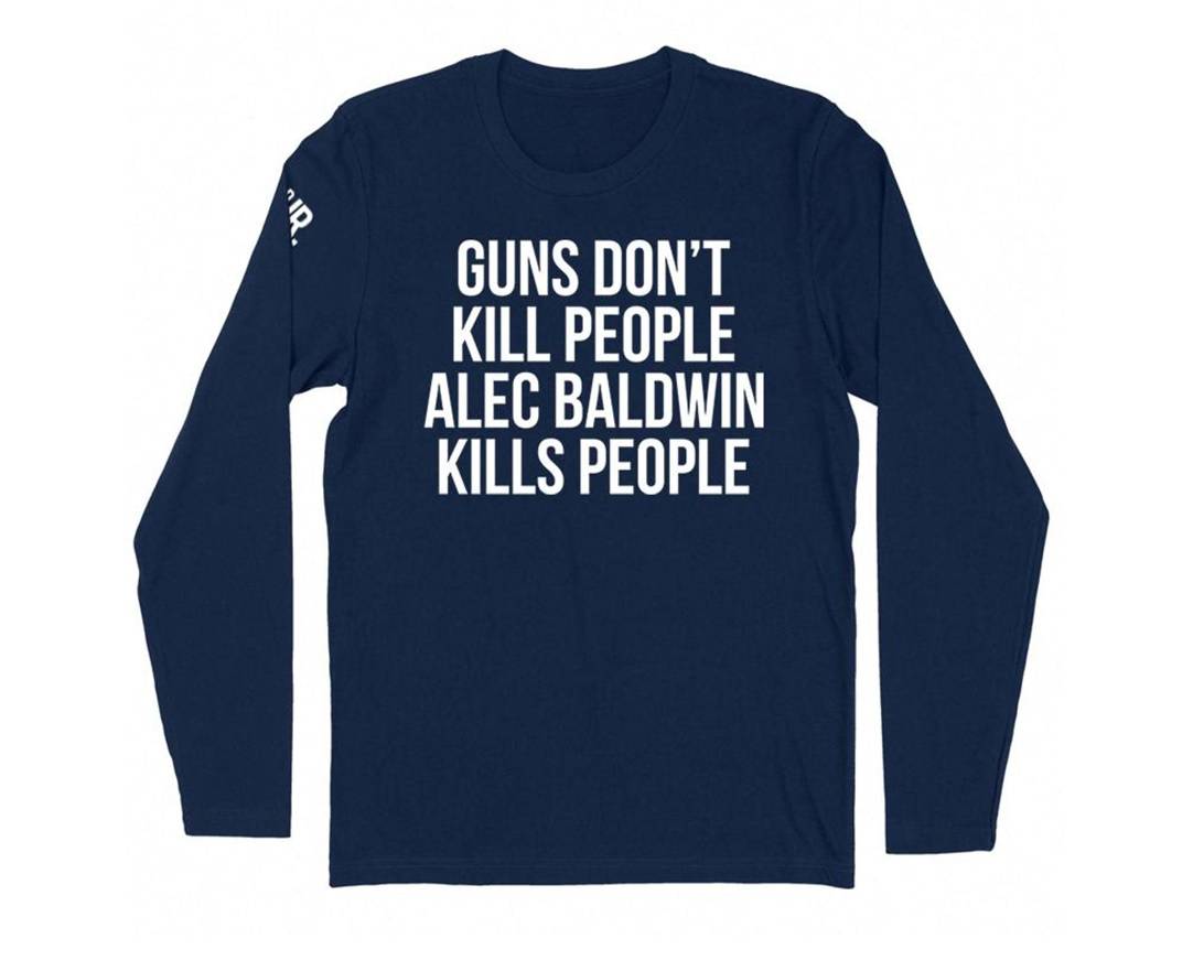 'Kakav ološ'! Donald Trump jr. prodaje majice 'Oružje ne ubija ljude, Alec Baldwin ubija ljude'