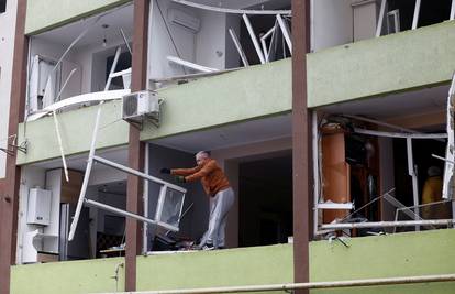 Rusi više od 12 sati udarali Kijev s 595 dronova i 48 raketa - ima mrtvih, oštećena klinika...