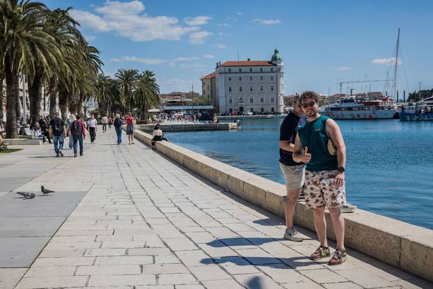 Proljetni ugođaj na Splitskoj Rivi