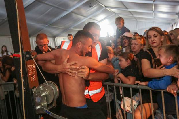 Gornja Bistra: Nastup Maje Šuput oduševio publiku na Bistranskoj Čušpazijadi