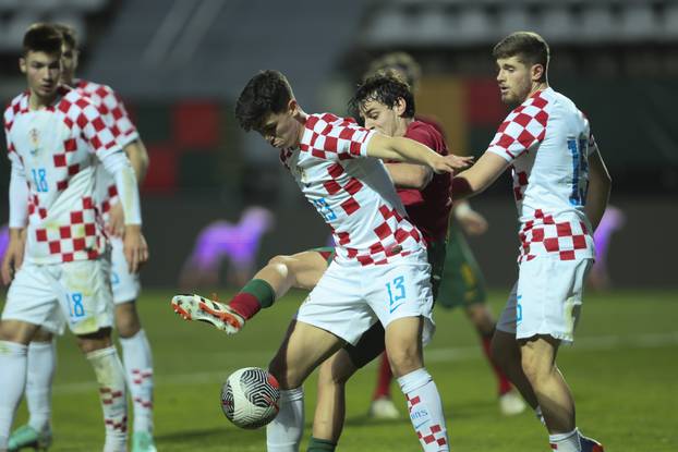 Terça 26 Março 2024 - 17h30 - Estádio de São Luís (POR) (Faro) - Canal 11
Euro U21 2025 (Q) - Fase de Grupos Grupo G - Rohit Saggi (NOR)
Portugal vs Croácia