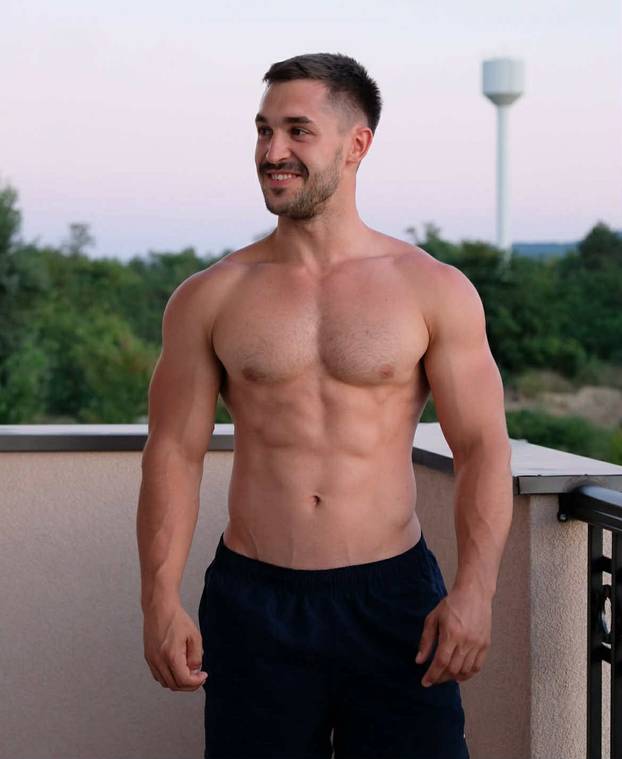 Ideš, kakva prsa imaju srpski fitness influenceri! Od njihovih 'fotki' ženama zastaje dah...