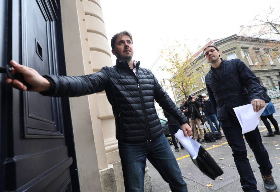 Zagreb: Å½ivi zid podnosi prijavu DORH-u protiv gradonaÄelnika BandiÄa i zastupnice Puh