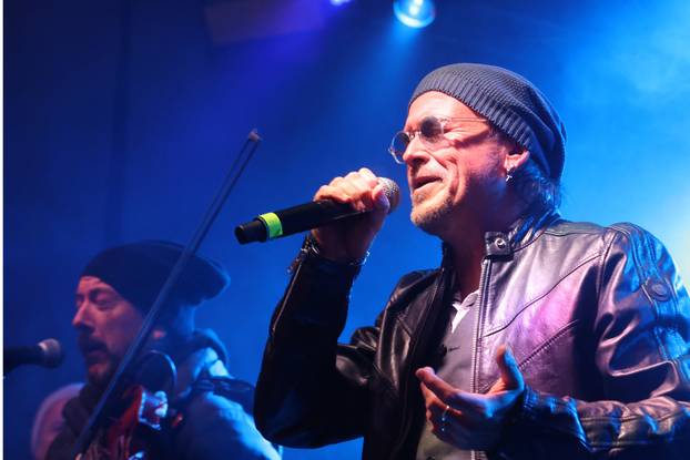 Šibenik: Koncertom Gibonnija započela 10. Adventura