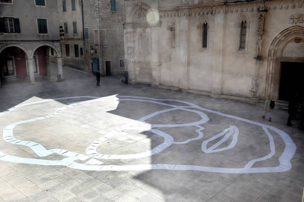 Šibenik: Strikoman snimio milenijsku fotografiju u čast Arsenu Dediću