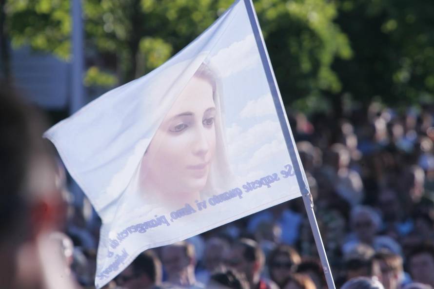 'Gospina ljepota nije ova naša ljepota, ne da se opisati, to je nešto rajsko, nešto nebesko...'