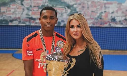 Futsalski 'Dudu' napu&scaron;ta Novo Vrijeme. Supruga objavila: 'Tu nam je bio dom, hvala svima...'