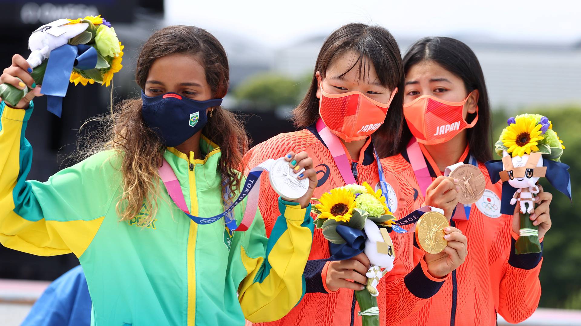 Skateboarding - Women's Street - Medal Ceremony