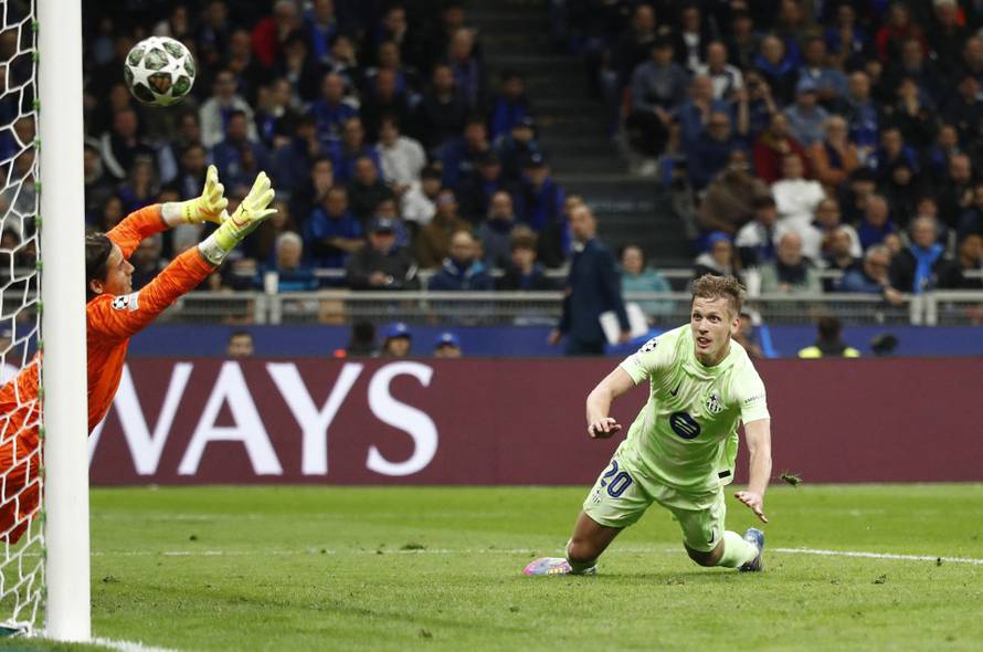 Champions League - Semi Final - Second Leg - Inter Milan v FC Barcelona