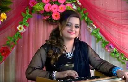 Pakistansku pjevačicu upucao muž nakon svađe i pobjegao