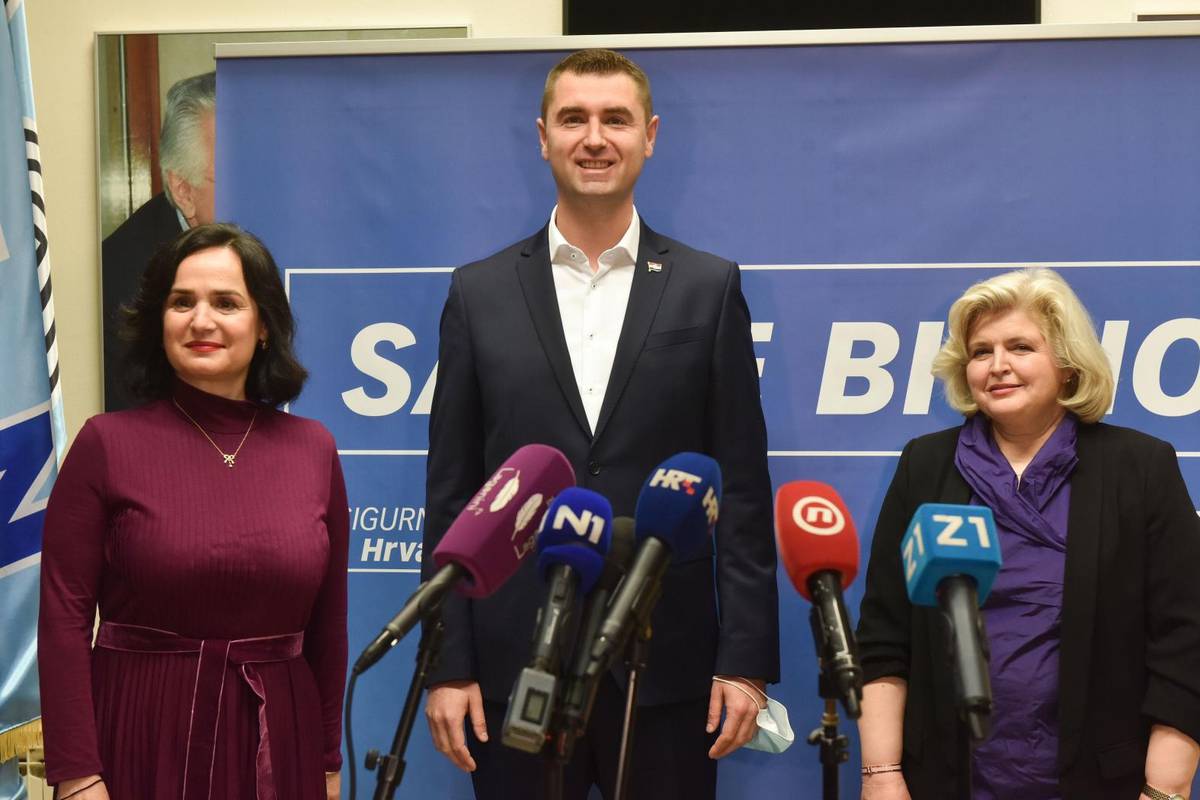 Davor Filipović predstavio dvije kandidatkinje za zamjenice