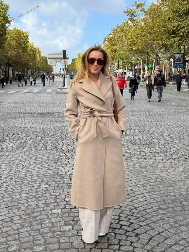 FOTO Gospođa Đoković radila je u kladionici, a predrasude su je mučile: 'Ne uklapam se u priču'