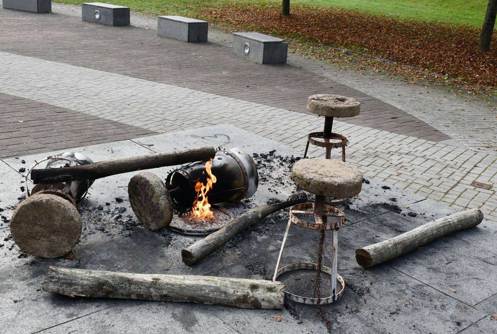 Sisak: Vandali ponovno uniÅ¡tili spomenik poginulim hrvatskim braniteljima